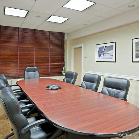 Holiday Inn Express Detroit-Birmingham By Ihg 