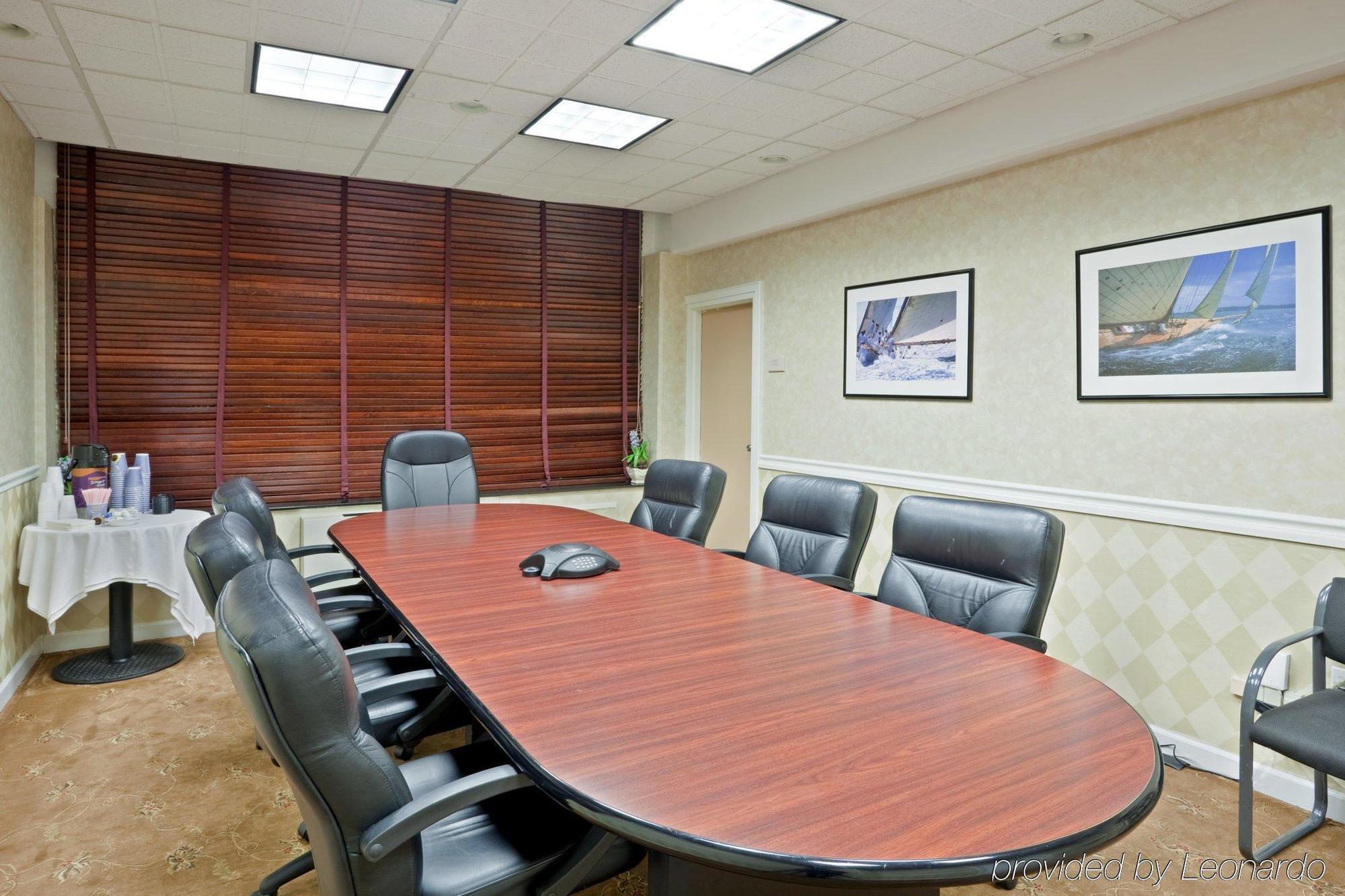 Express Detroit-birmingham By Ihg Birmingham