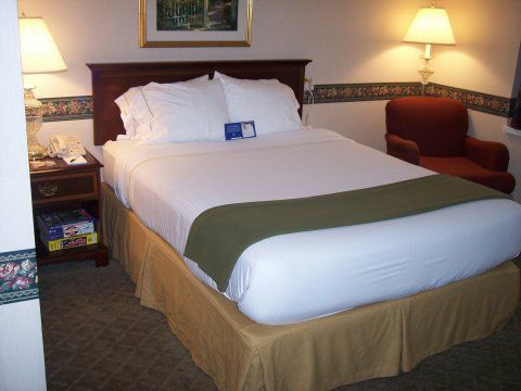 Express Detroit-birmingham By Ihg Hotel Birmingham